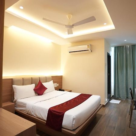 Hotel Sunrise Hospitality Vijayawāda Eksteriør bilde